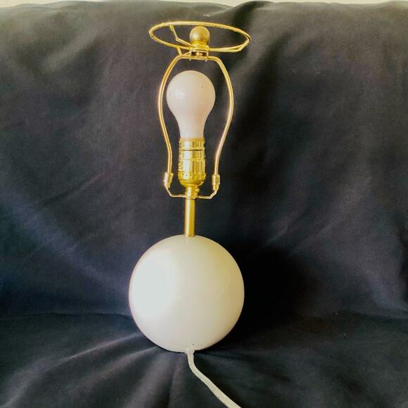 Kate Spade Small Sphere Table Lamp - Picture 1 of 4